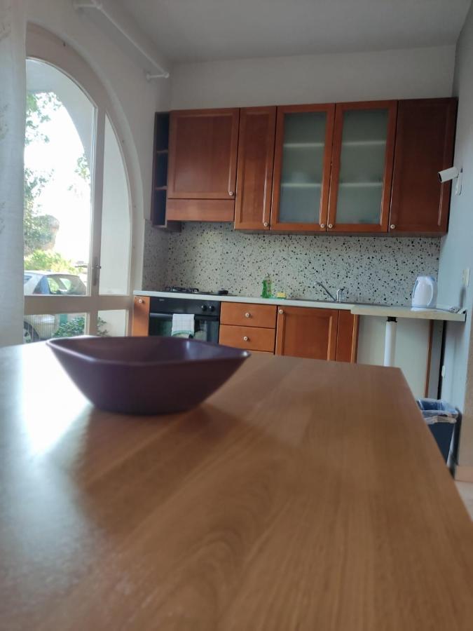 With Free Parking By The Holiday home *